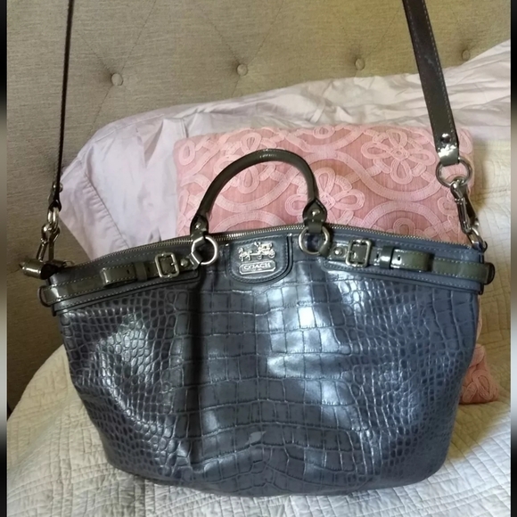 COACH Madison Lindsey Embossed Leather Crocodile Gray Bag Purse - Picture 2 of 12